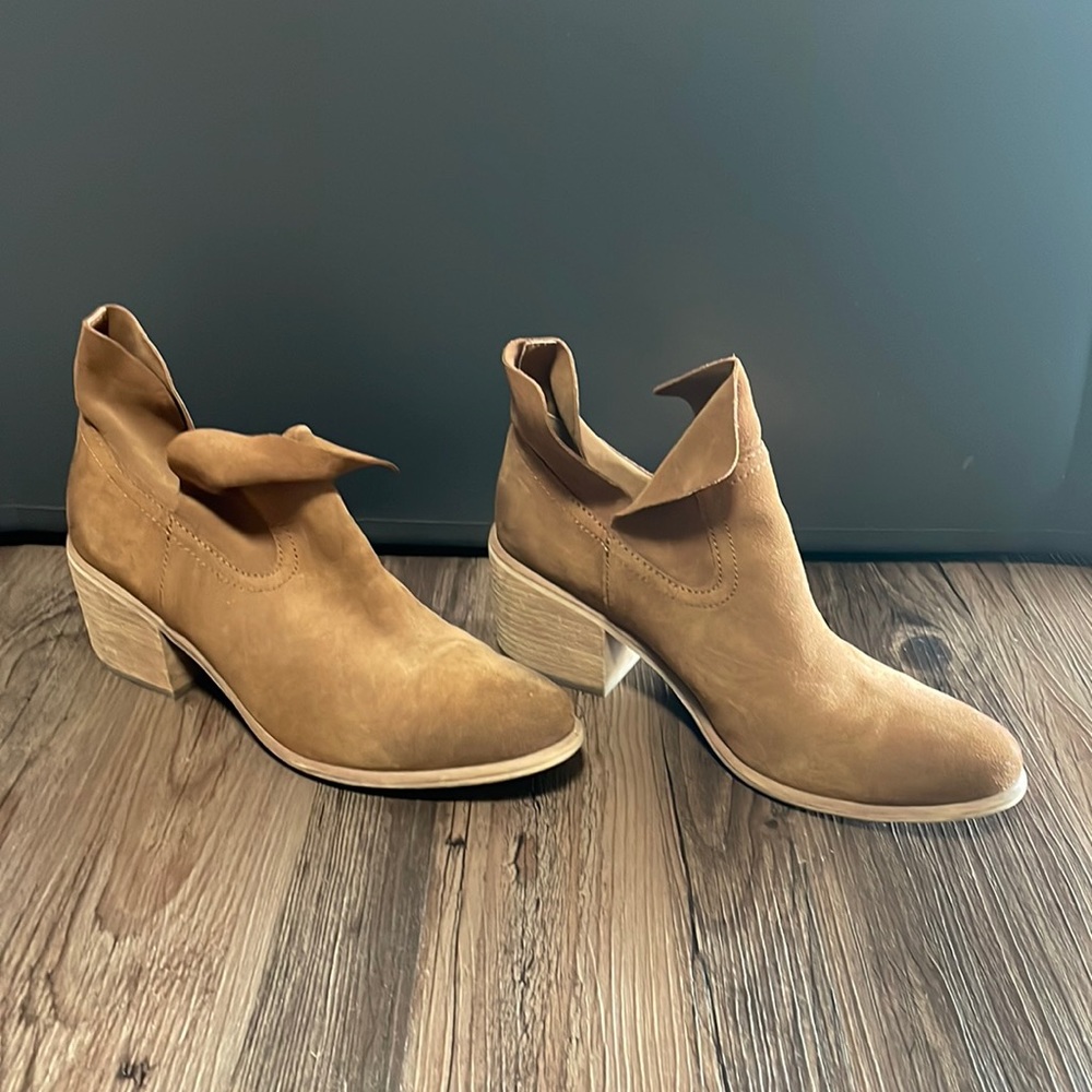 BP western style booties